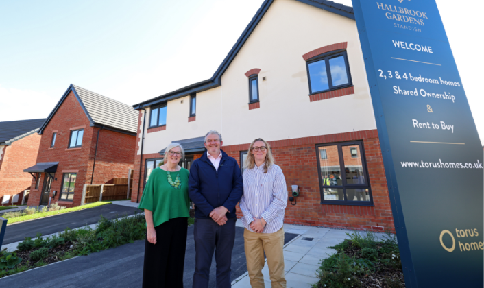 Torus welcomes the first residents to Hallbrook Gardens in Standish
